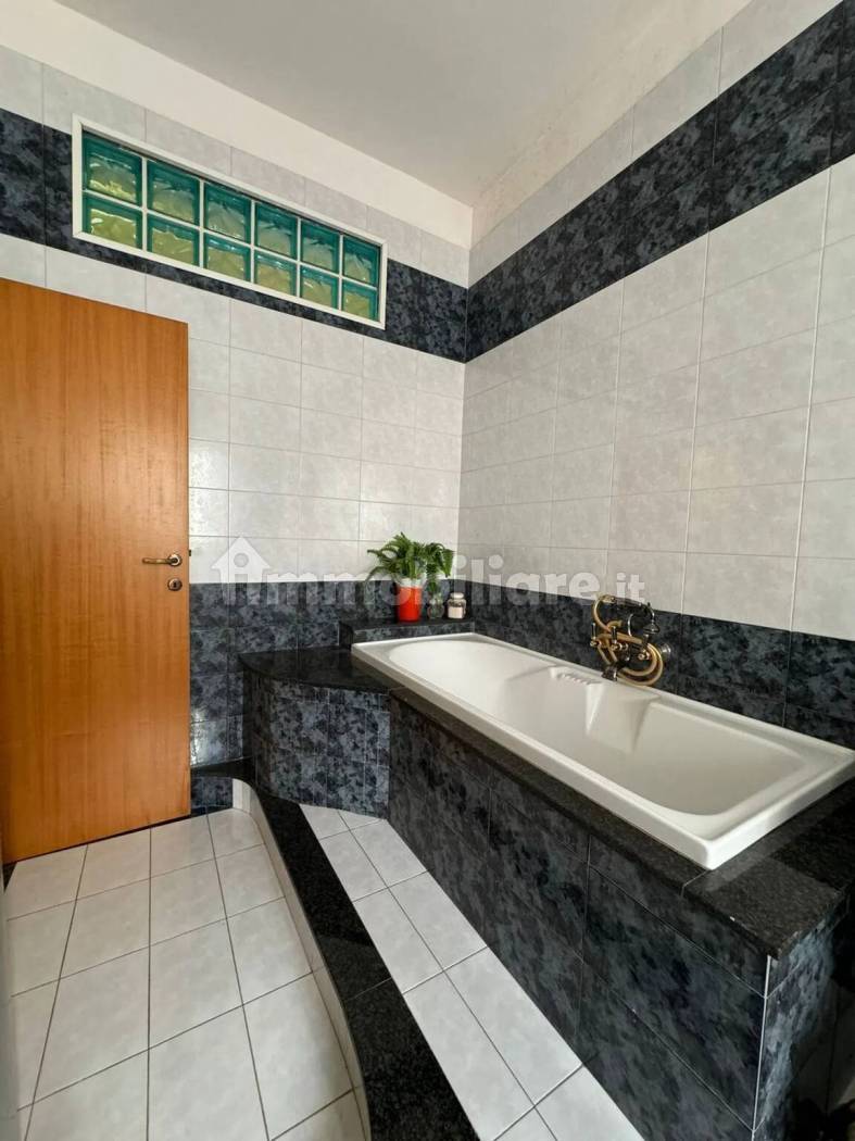 Appartamento Elegante 203mq con Vista Mare e Terrazza - Centro Termoli - foto 53