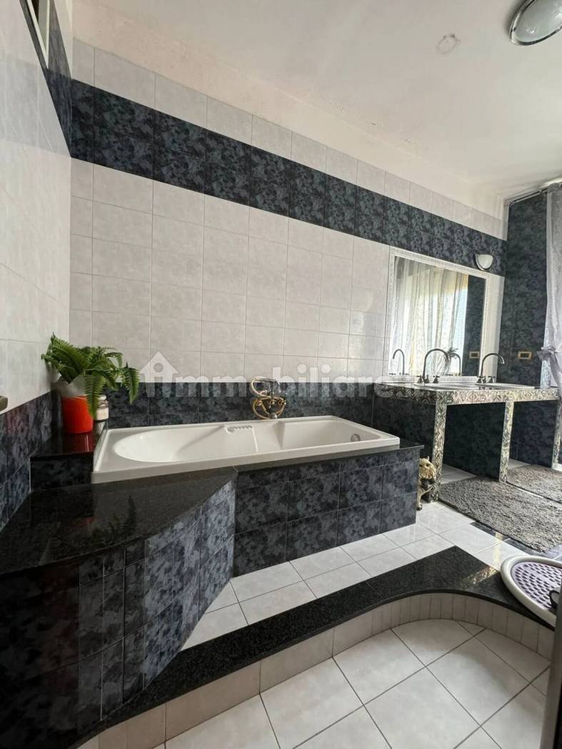 Appartamento Elegante 203mq con Vista Mare e Terrazza - Centro Termoli - foto 54