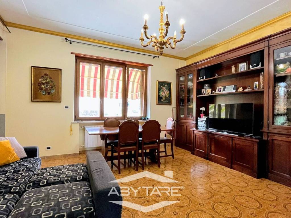 Salone