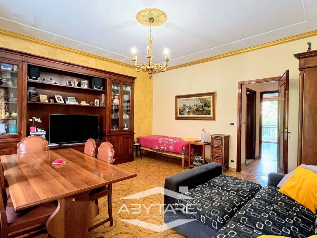 Salone