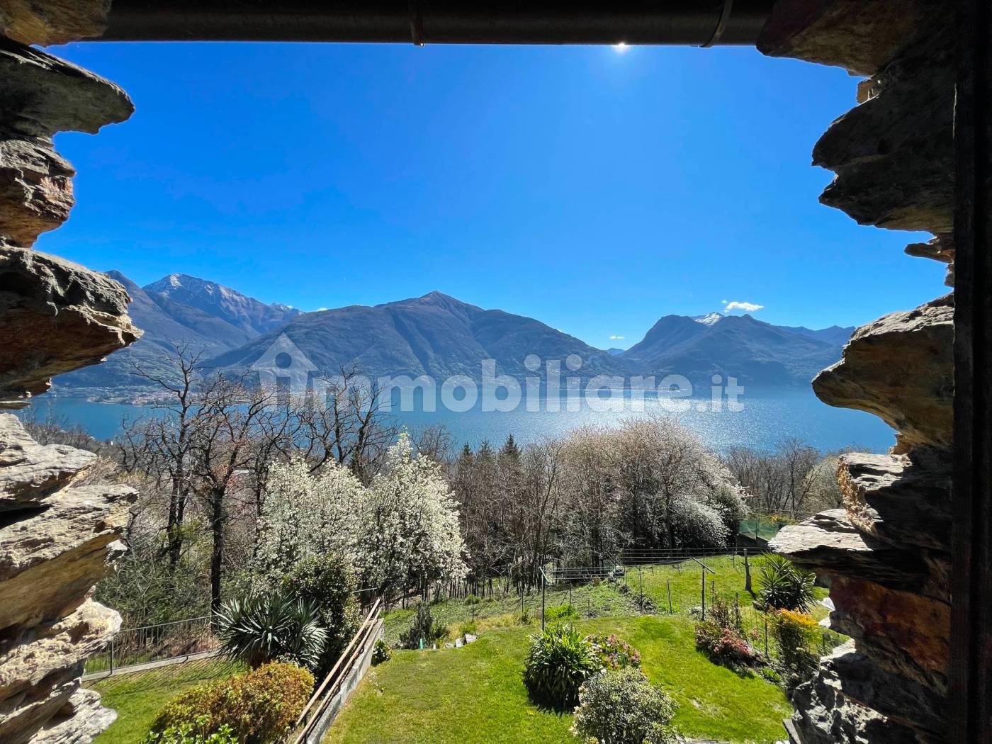 Casa indipendente in vendita a San Siro