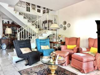 Salone