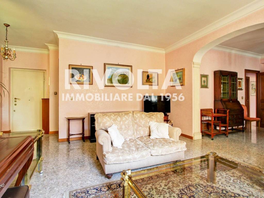 Trilocale via Bova, Appio Claudio - Statuario, Roma