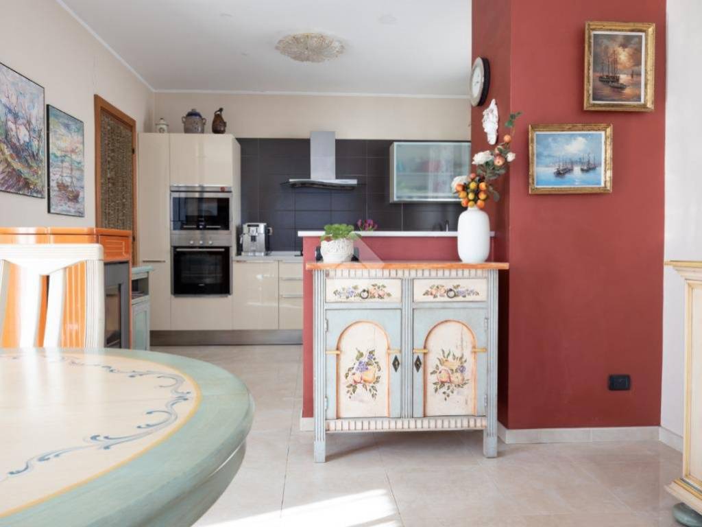 Salone