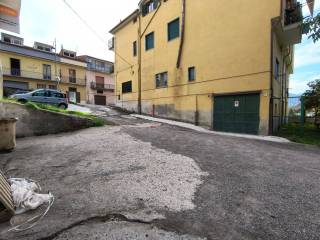 Zona