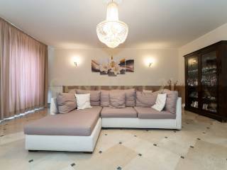 Apartment via Antonino di Sangiuliano 298, Centro Storico, Catania