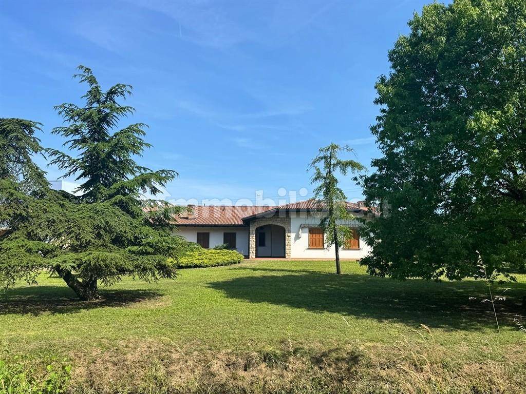Villa in vendita a San Giorgio Bigarello