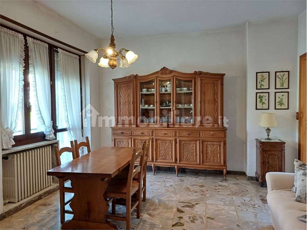 Salone