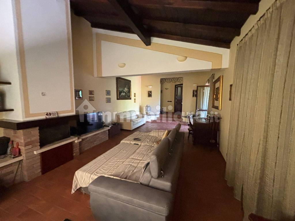 Salone