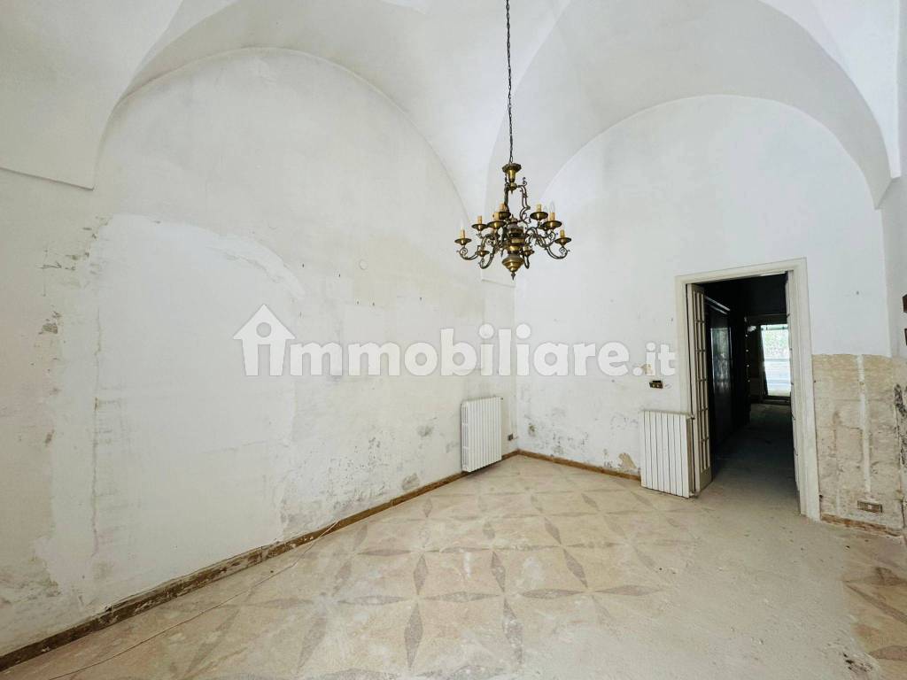 Salone