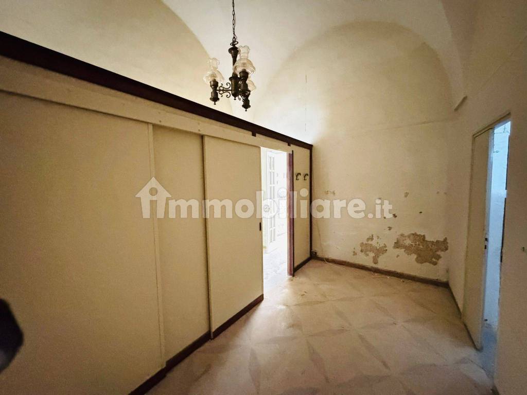 Stanza non arredata