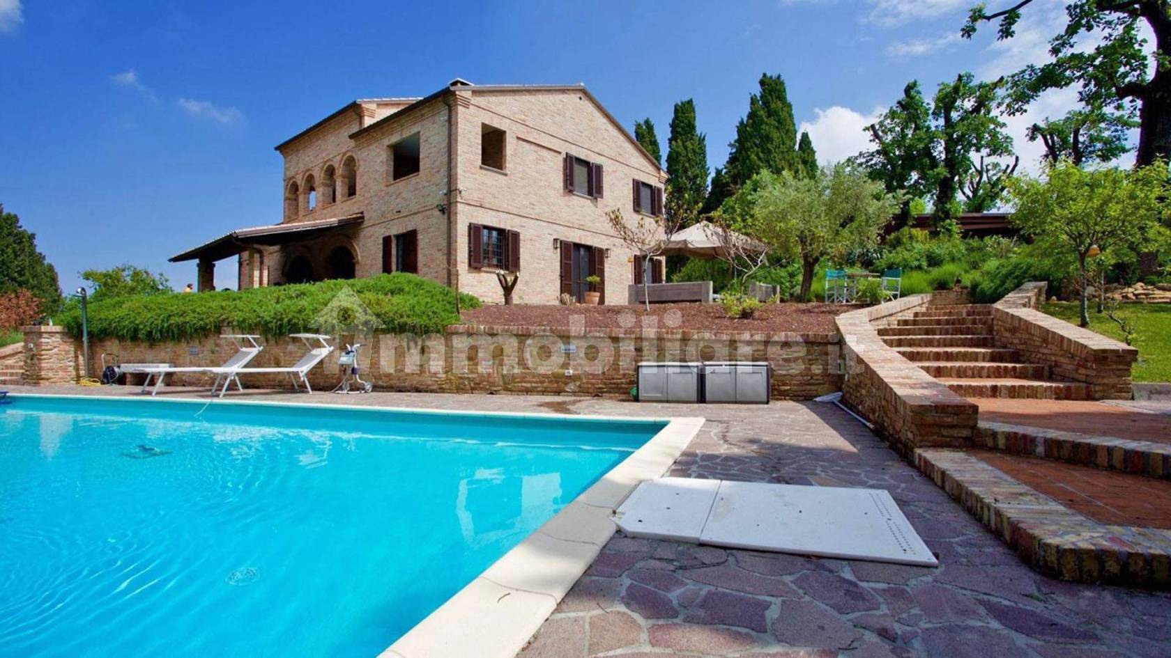 Rustico - Casale in vendita a Terre Roveresche