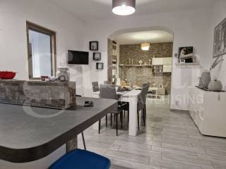 Salone
