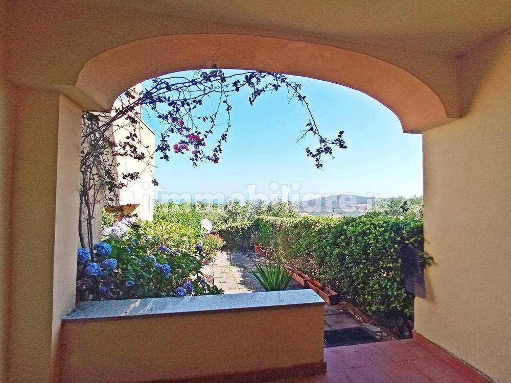 Appartamento in vendita a Trinità d'Agultu e Vignola