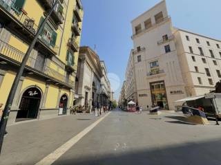 4-room flat via dei Fiorentini 61, Porto - Municipio, Naples
