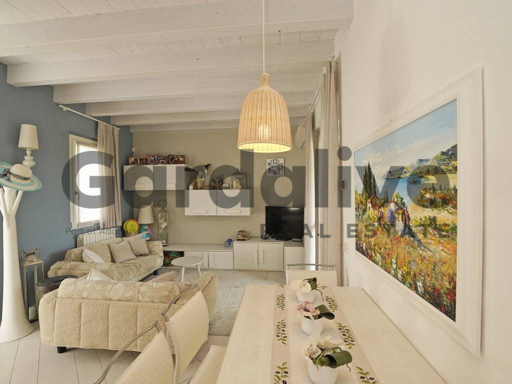 Salone