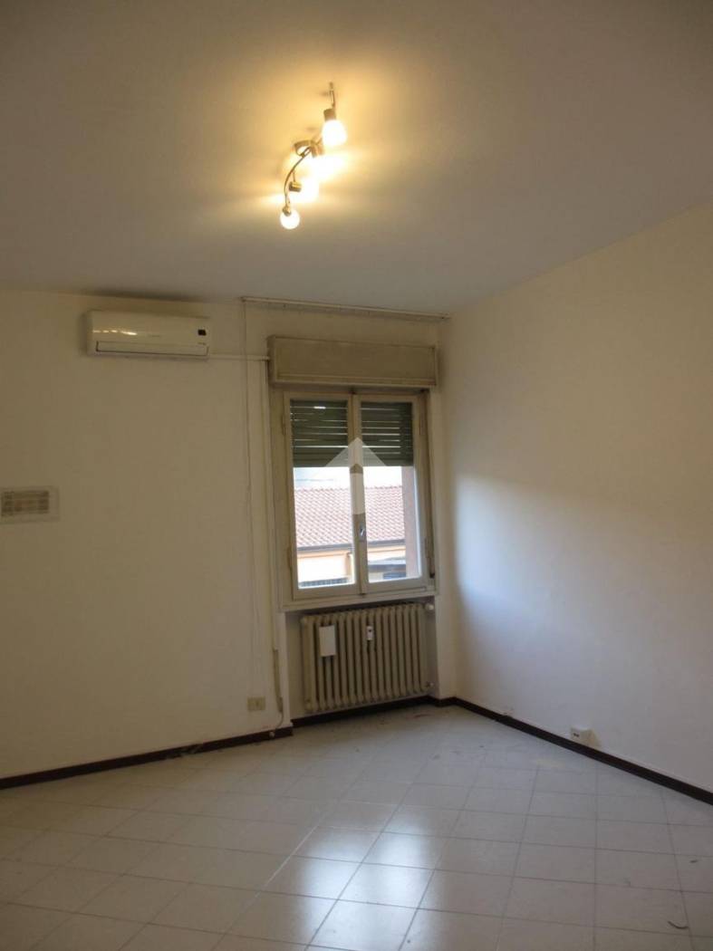 Appartamento in vendita a Modena