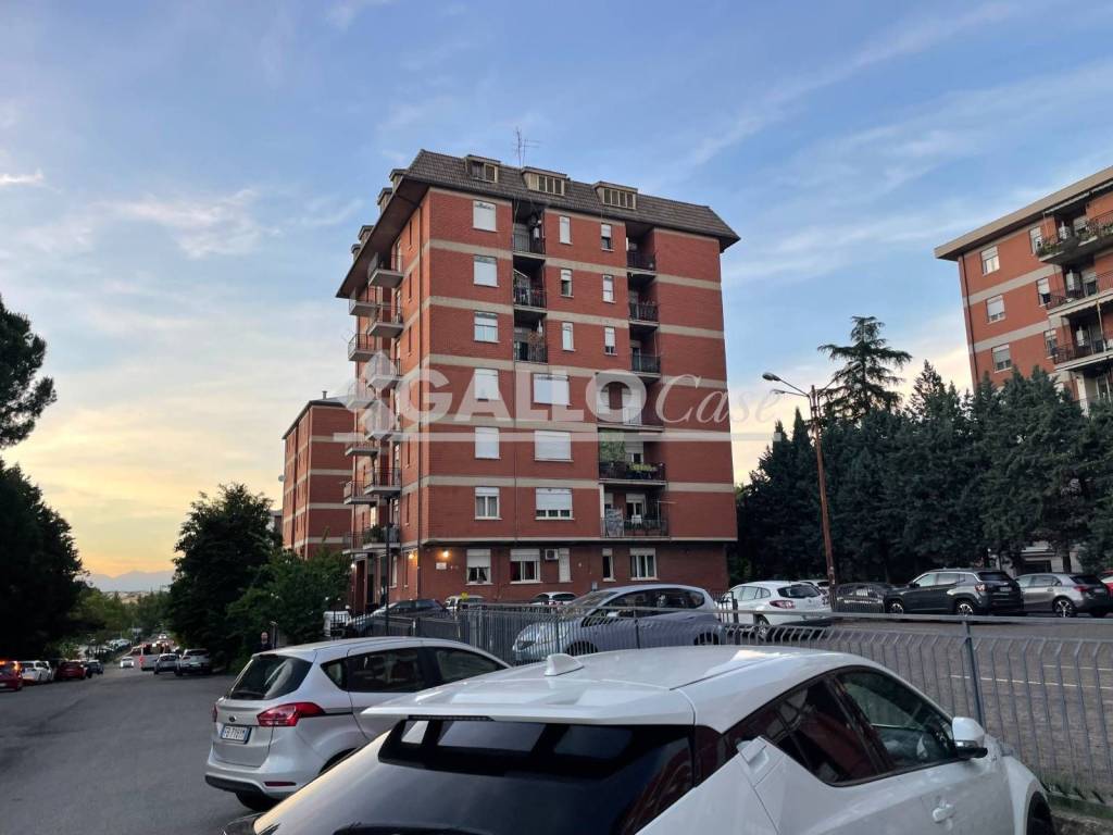 Vendita Appartamento Rende. Trilocale in via Silvio Pellico. Buono ...