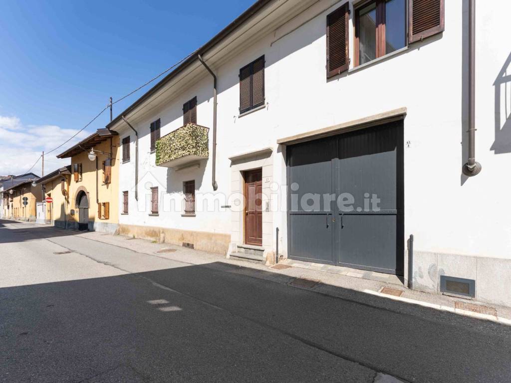 Sale Apartment in via Giuseppe Mazzini 63. Rivoli. Excellent condition ...