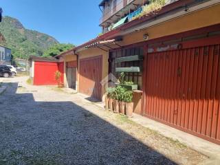 Zona