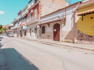 Zona