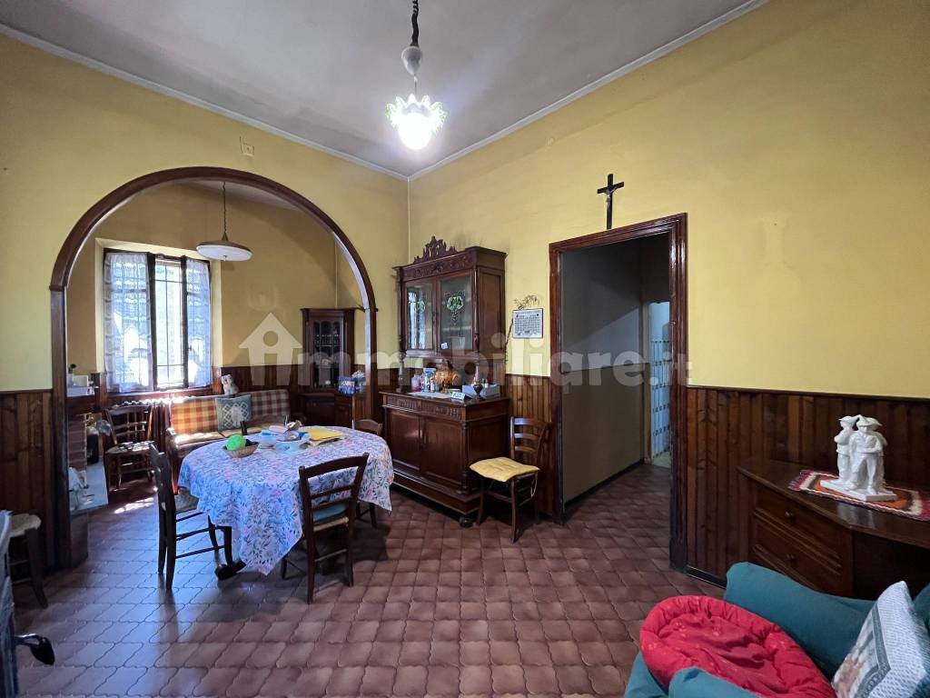 Salone