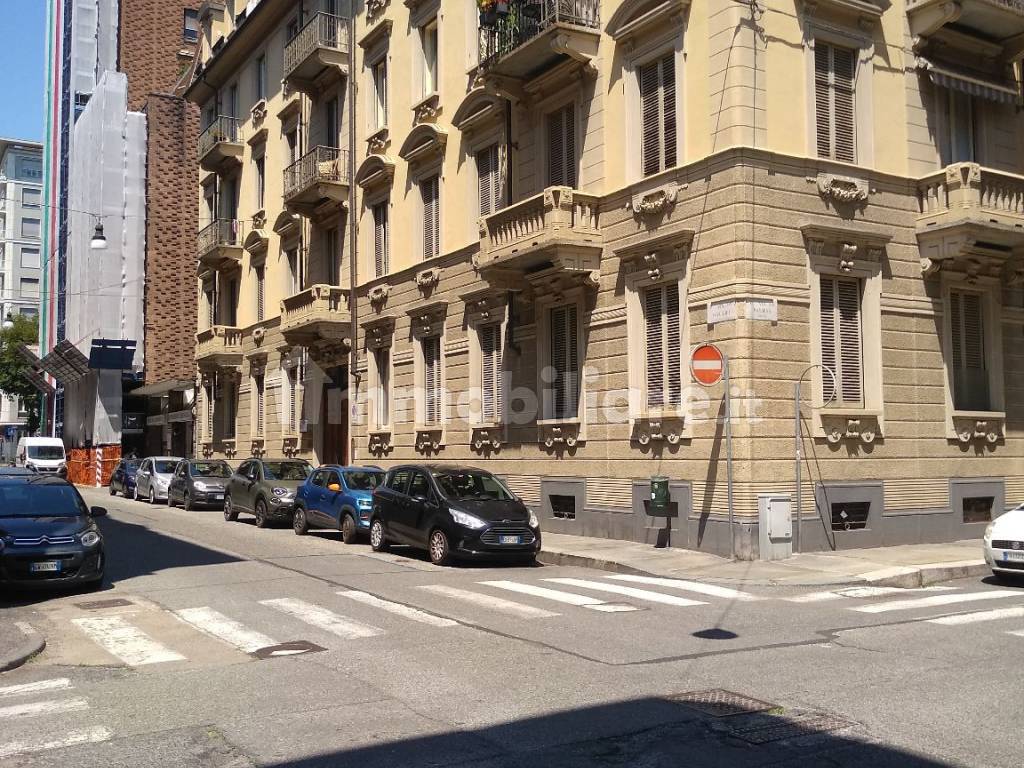 Stanza singola in Crocetta