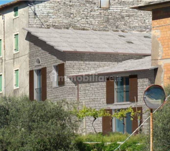 Rustico - Casale in vendita a Negrar di Valpolicella