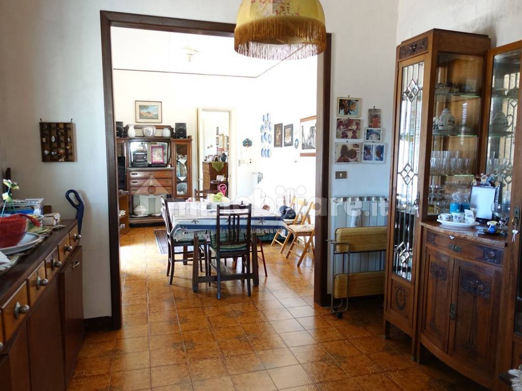 Salone