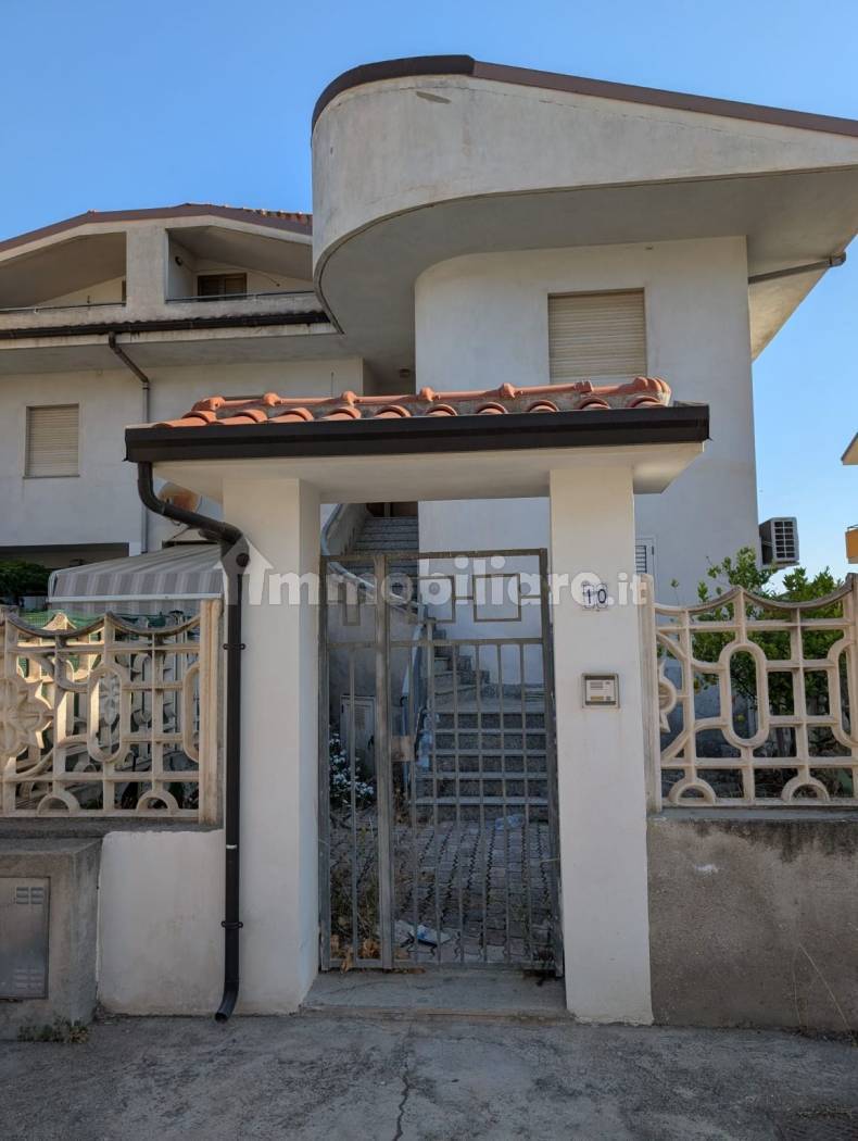 Villa in vendita a Badolato