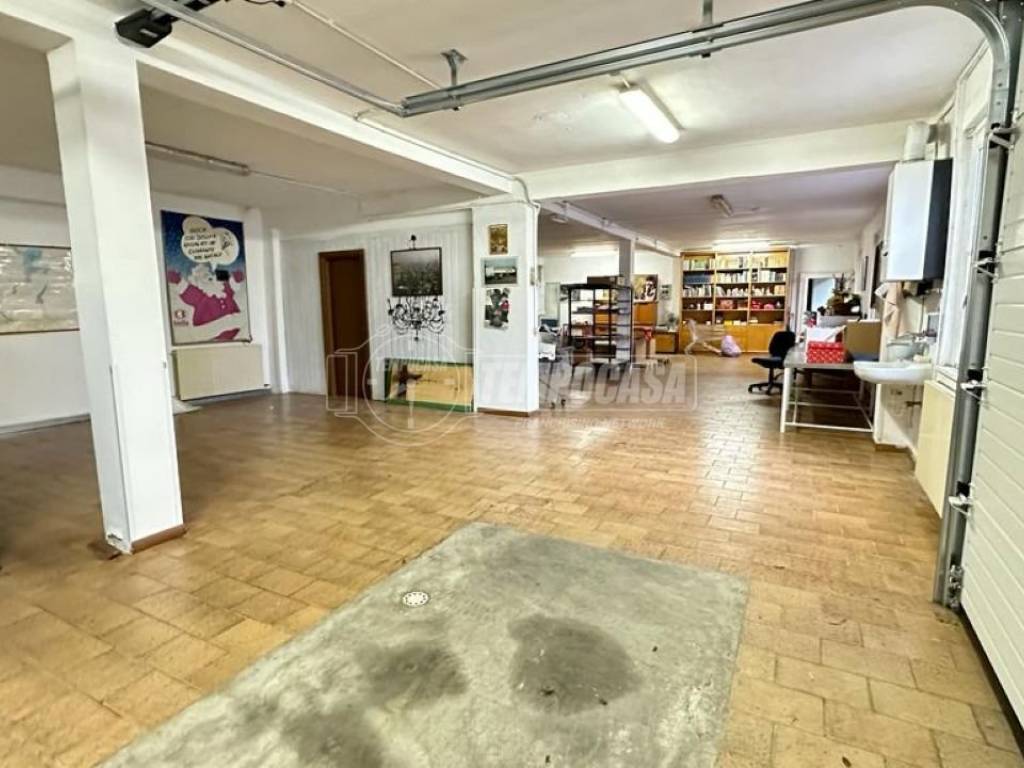 Interno non residenziale