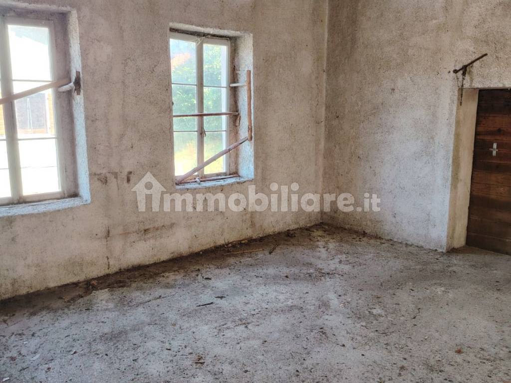 Stanza non arredata