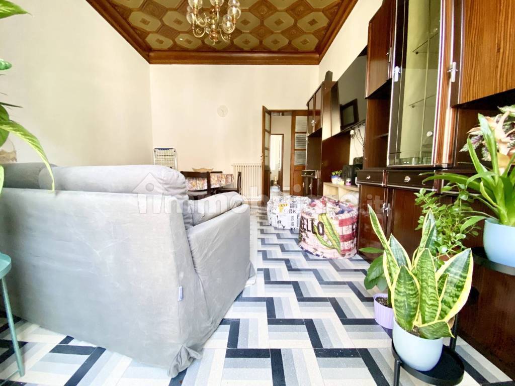 Salone