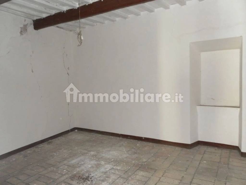 Stanza non arredata