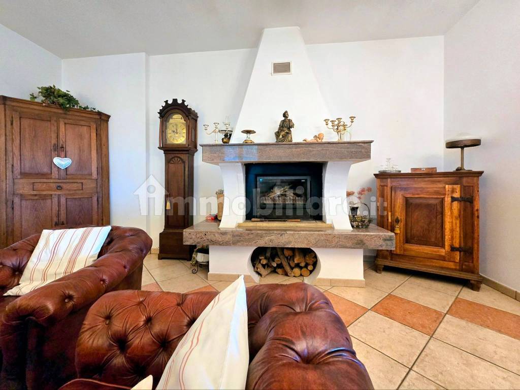 Salone