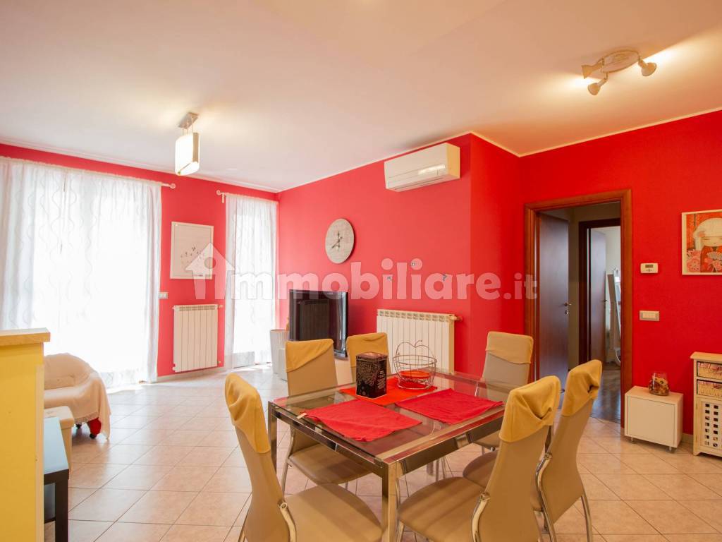 Vendita Appartamento Corbetta. Quadrilocale in via Dei Badilanti 25 ...