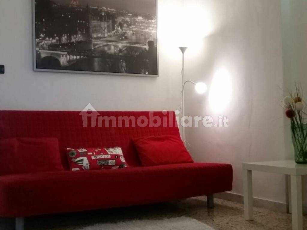 Stanza singola in Centro, foto 3 di 4