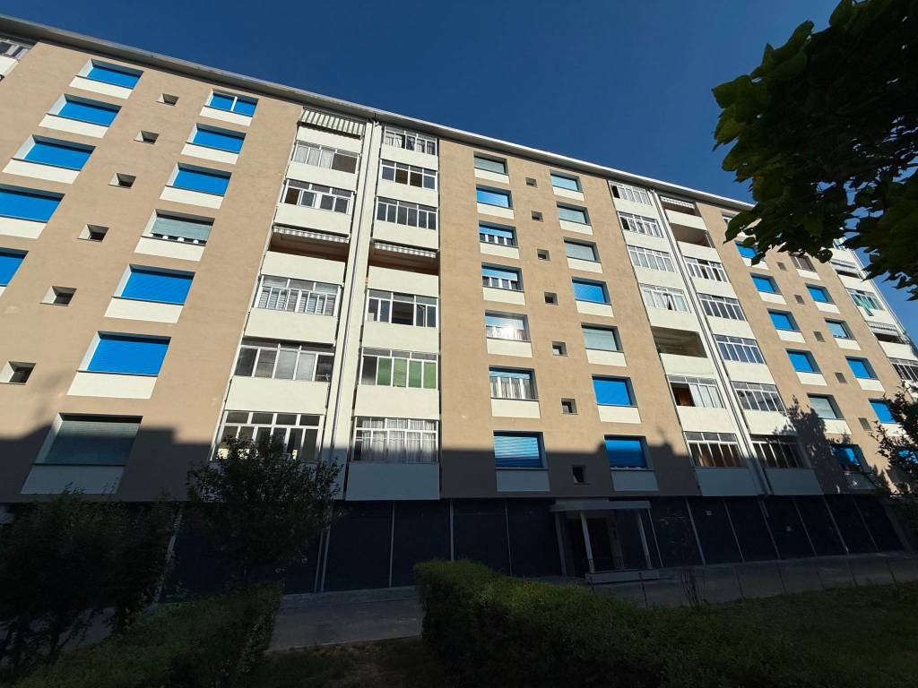 Vendita Appartamento Torino. Quadrilocale in via Giovanni Roveda 19 ...