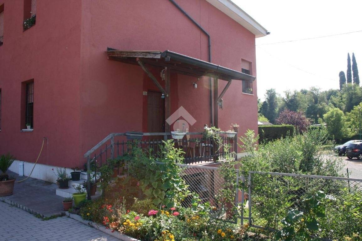 Casa indipendente in vendita a Peschiera del Garda