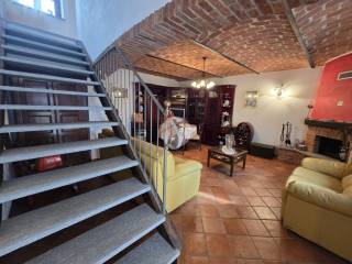 Salone