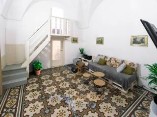 Salone