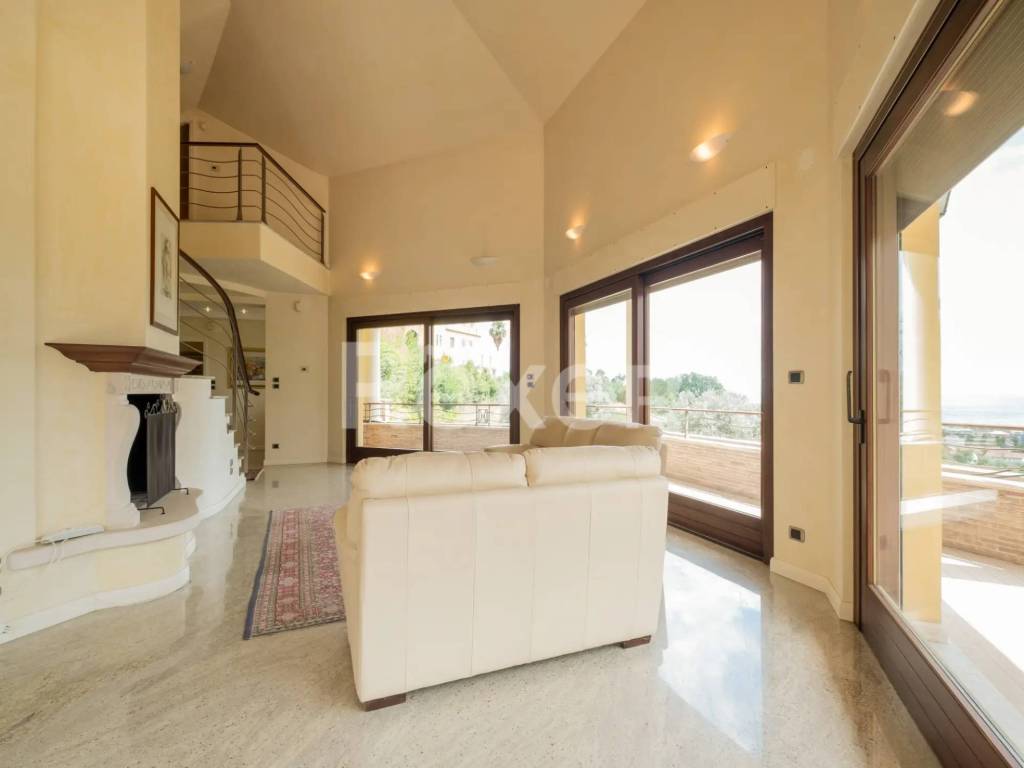 Interno non residenziale