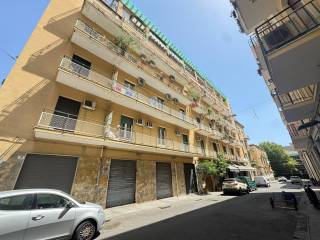 Apartment via Amba Alagi, Villa Bellini - Santa Maria di Gesù, Catania