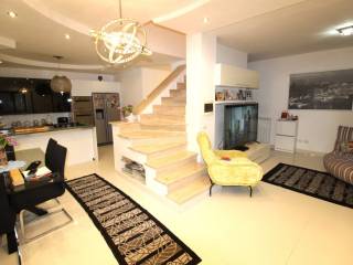 Salone