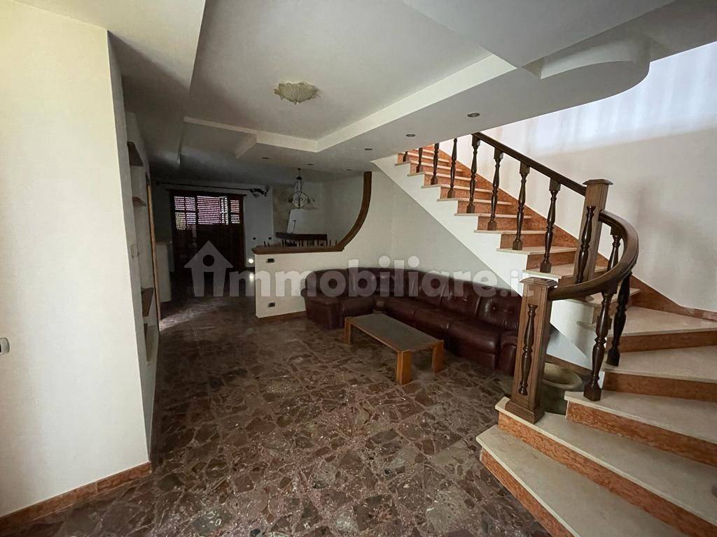 Villa in vendita a Supino