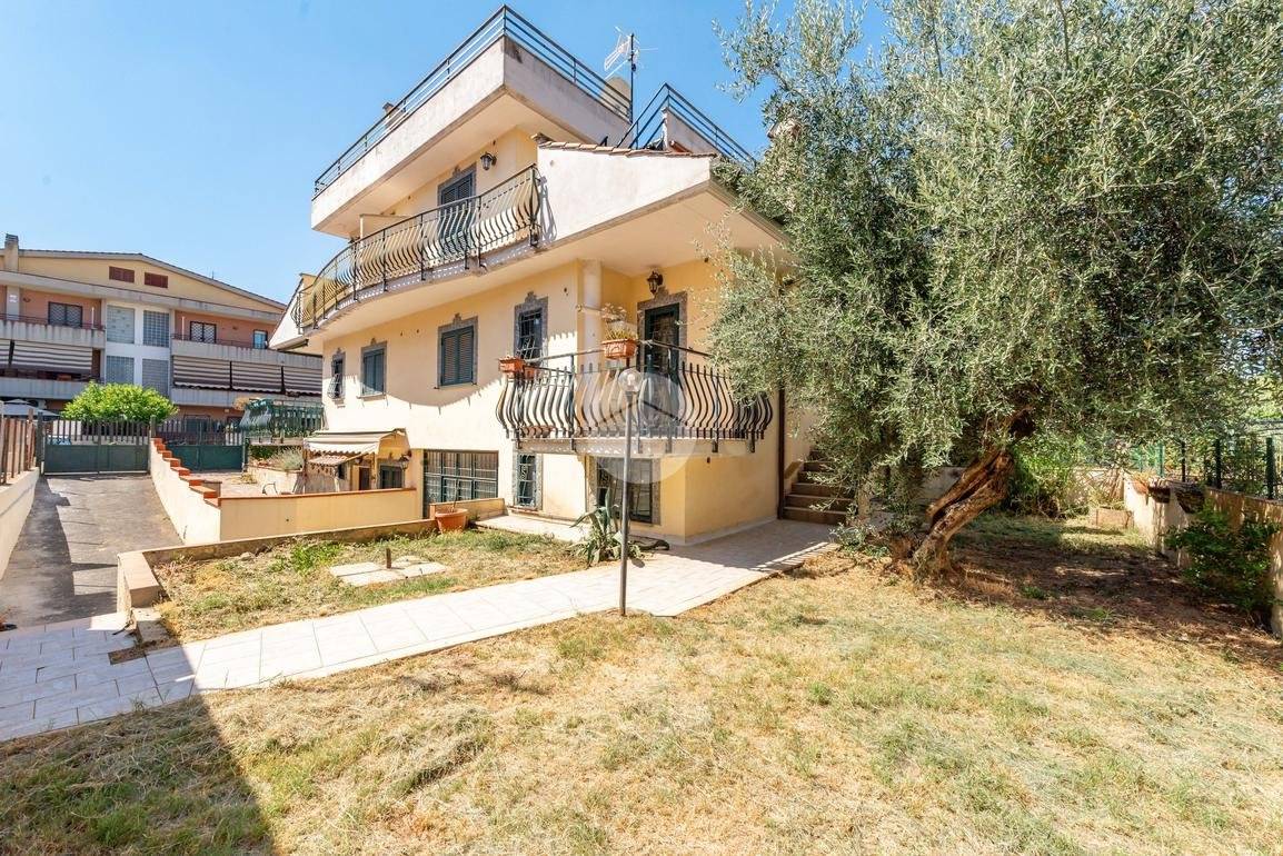 Villa in vendita a Roma