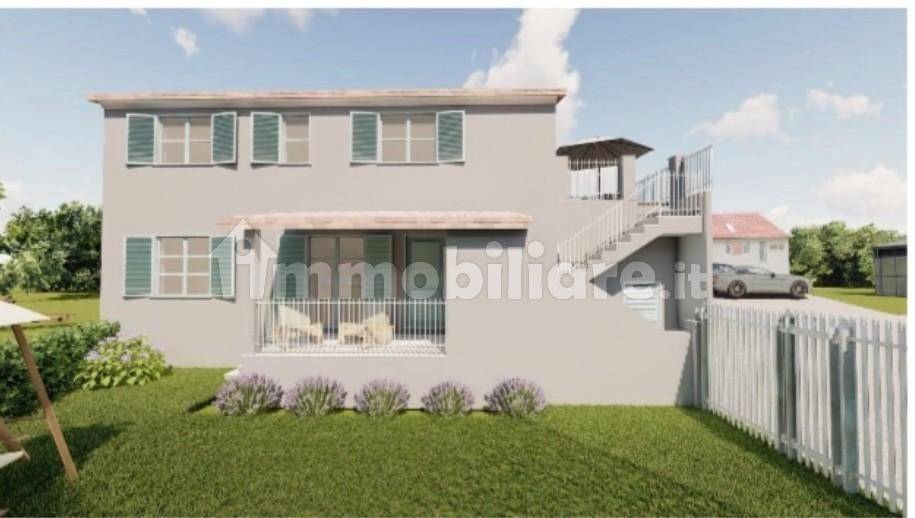 Villetta a schiera in vendita a Sarzana