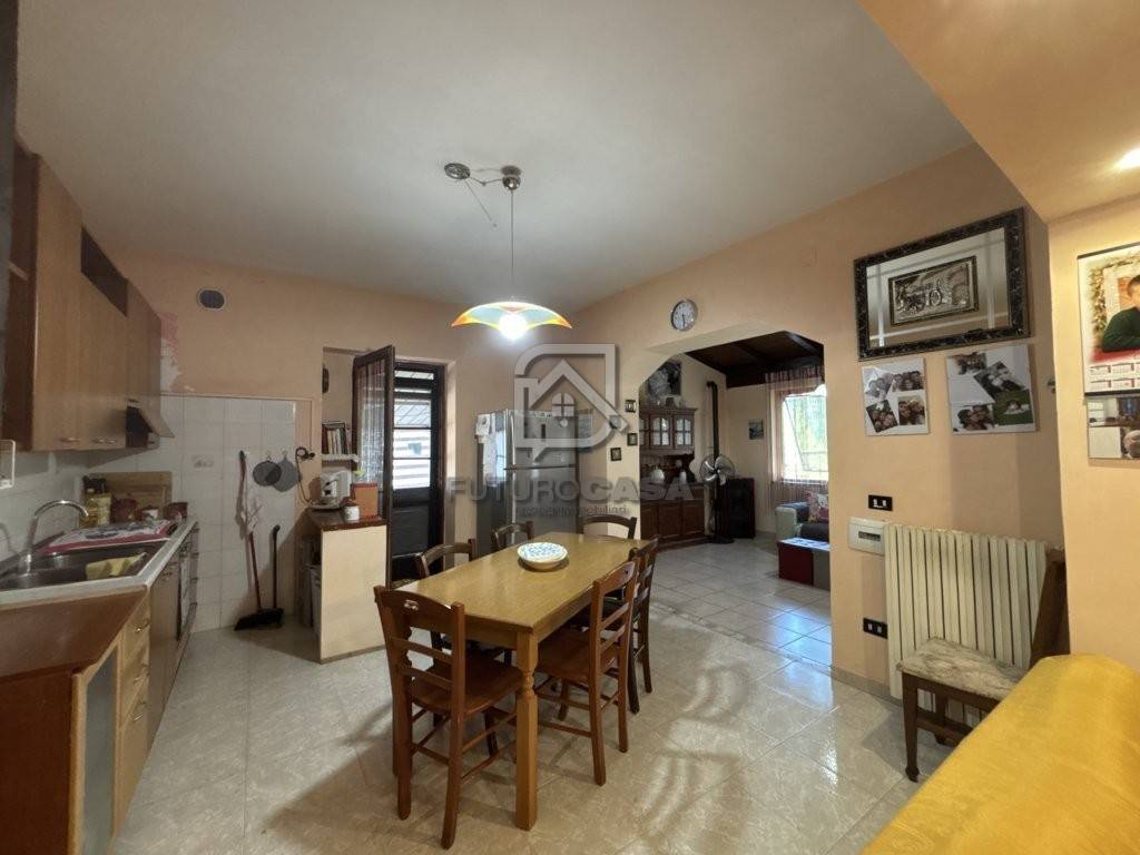 Multi-Family House in Contrada Alvino, Apice - 4