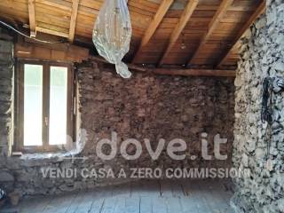 Stanza non arredata