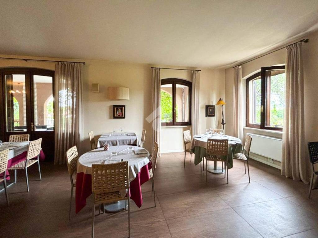 Salone